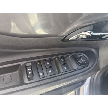 Opel Mokka  SUV 2017,  1.4 benzyna - Na sprzedaż za 46 900 zł - Pogwizdów - zdjęcie 11
