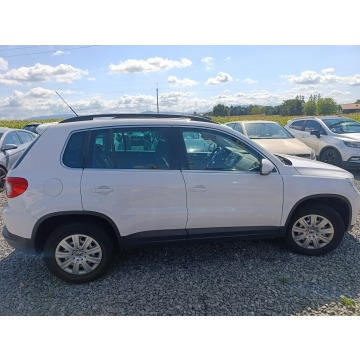 Volkswagen Tiguan  SUV 2009,  1.4 benzyna - Na sprzedaż za 21 500 zł - Pogwizdów - zdjęcie 6