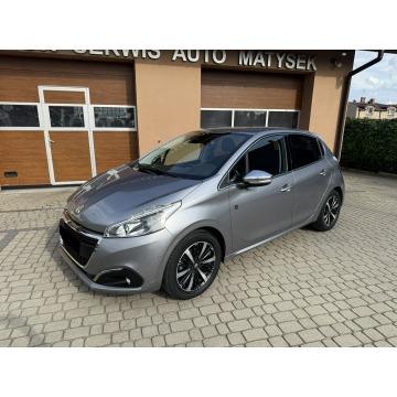 Peugeot 208  Hatchback 2019,  1.2 benzyna, automat - Na sprzedaż za 35 900 zł - Orzech - zdjęcie 12