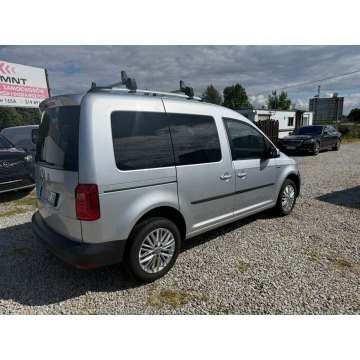 Volkswagen Caddy  Kombi 2020,  2.0 diesel, automat - Na sprzedaż za 59 000 zł - Ostrzeszów - zdjęcie 2