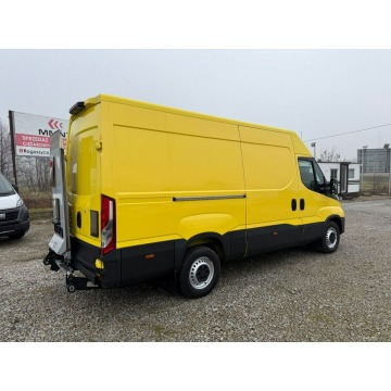 Iveco  2020,  2.3 diesel - Na sprzedaż za 61 377 zł - Ostrzeszów - zdjęcie 2