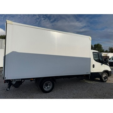 Iveco Daily 2025,  2.3 diesel - Na sprzedaż za 162 237 zł - Ostrzeszów - zdjęcie 5