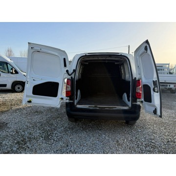 Opel Combo 2019,  1.5 diesel - Na sprzedaż za 38 007 zł - Ostrzeszów - zdjęcie 7
