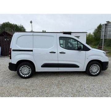Toyota ProAce 2023,  1.5 diesel - Na sprzedaż za 65 190 zł - Ostrzeszów - zdjęcie 8