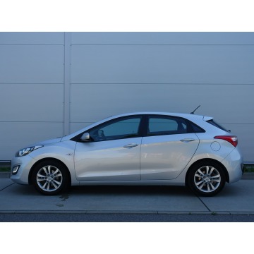 Hyundai i30  Hatchback 2014,  1.4 benzyna - Na sprzedaż za 31 500 zł - Lublin - zdjęcie 4