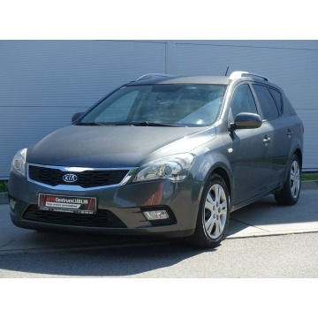 Kia Ceed  Kombi 2010,  1.6 benzyna - Na sprzedaż za 18 900 zł - Lublin - zdjęcie 5