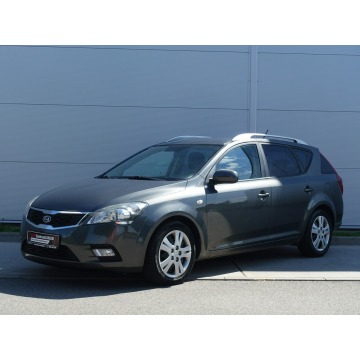 Kia Ceed  Kombi 2010,  1.6 benzyna - Na sprzedaż za 18 900 zł - Lublin - zdjęcie 7