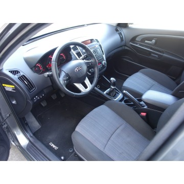 Kia Ceed  Kombi 2010,  1.6 benzyna - Na sprzedaż za 18 900 zł - Lublin - zdjęcie 12