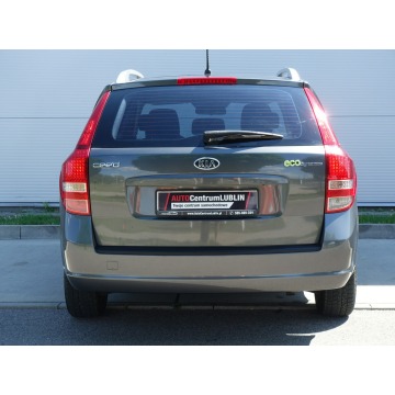 Kia Ceed  Kombi 2010,  1.6 benzyna - Na sprzedaż za 18 900 zł - Lublin - zdjęcie 11