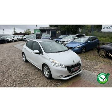 Peugeot 208 - 1.2 vti 82 KM panorama klima Navi tablet podg.fotele zamiana 1.r.gwara