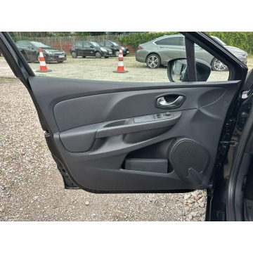 Renault Clio  Kombi 2015,  1.5 diesel - Na sprzedaż za 15 900 zł - Warszawa - zdjęcie 10