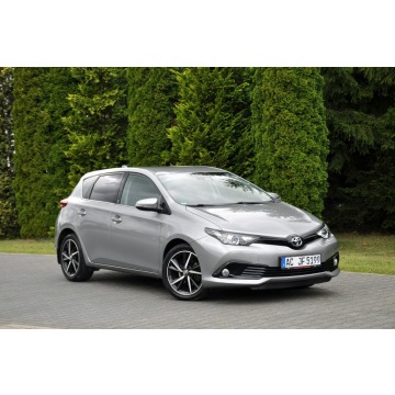 Toyota Auris  Hatchback 2019,  1.2 benzyna, automat - Na sprzedaż za 54 900 zł - Ostrów Mazowiecka - zdjęcie 3