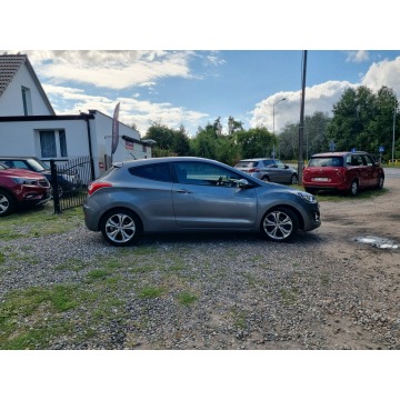 Hyundai i30  Coupe/Sportowy 2013,  1.6 benzyna - Na sprzedaż za 26 700 zł - Szczecin - zdjęcie 6