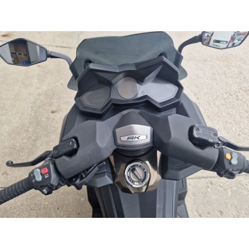 Sprzedam skuter KYMCO AK 550 - Skutery - Toruń - zdjęcie 13