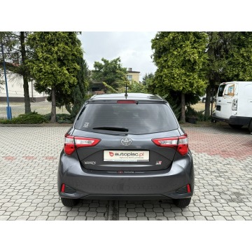 Toyota Yaris  Hatchback 2020,  1.5 benzyna+LPG, automat - Na sprzedaż za 49 900 zł - Tarnowskie Góry - zdjęcie 7