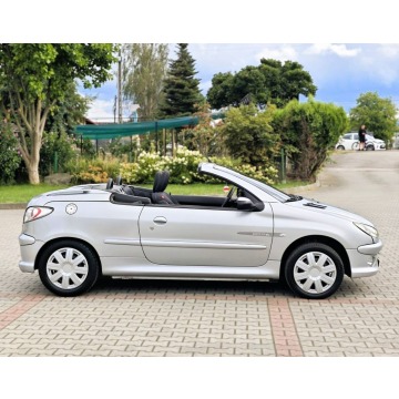 Peugeot 206 CC  Kabriolet 2004,  1.6 benzyna - Na sprzedaż za 4 800,00 zł - Nowy Sącz - zdjęcie 10