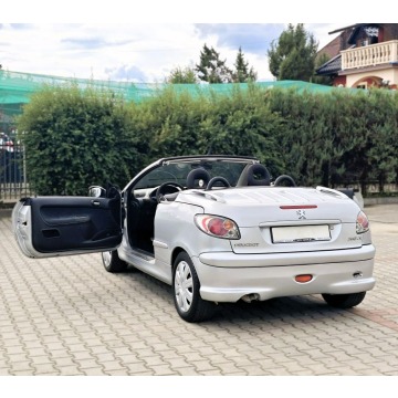 Peugeot 206 CC  Kabriolet 2004,  1.6 benzyna - Na sprzedaż za 4 800,00 zł - Nowy Sącz - zdjęcie 12