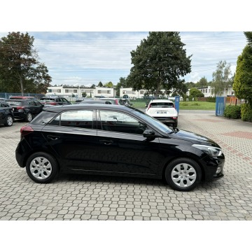 Hyundai i20  Hatchback 2019,  1.2 benzyna - Na sprzedaż za 40 900 zł - Tarnowskie Góry - zdjęcie 5