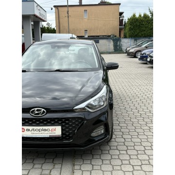 Hyundai i20  Hatchback 2019,  1.2 benzyna - Na sprzedaż za 40 900 zł - Tarnowskie Góry - zdjęcie 11