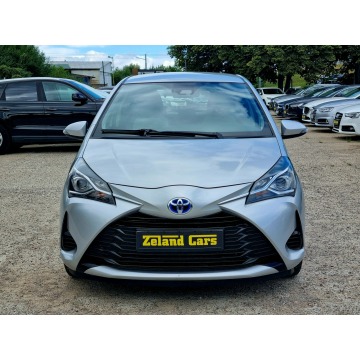 Toyota Yaris  Hatchback 2020,  1.5 hybryda, automat - Na sprzedaż za 49 900 zł - Szczecin - zdjęcie 2