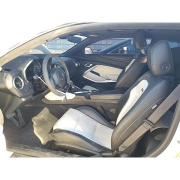 Chevrolet Camaro  Coupe/Sportowy 2023,  6.2 benzyna, automat - Na sprzedaż za 155 000 zł - Sulejówek - zdjęcie 7