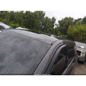 Dodge Durango  SUV 2018,  5.7 benzyna, automat - Na sprzedaż za 67 900 zł - Sulejówek - zdjęcie 10