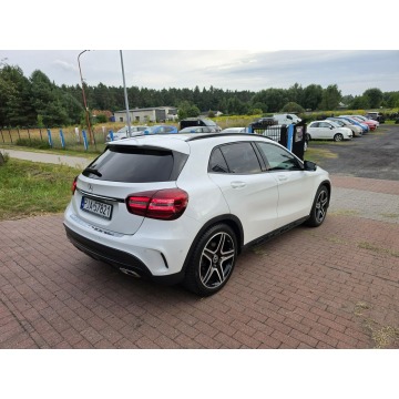 Mercedes - Benz GLA-klasa  SUV 2019,  2.0 benzyna, automat - Na sprzedaż za 76 900 zł - Cielcza - zdjęcie 7