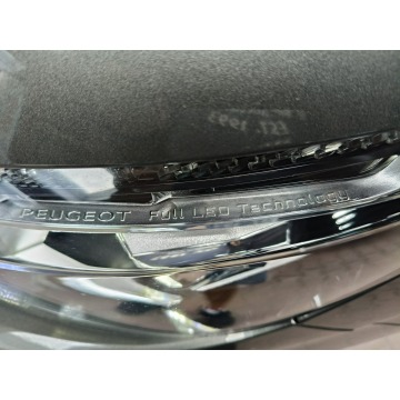 Peugeot 5008  SUV 2020,  2.0 diesel, automat - Na sprzedaż za 88 800 zł - Mysłowice - zdjęcie 8
