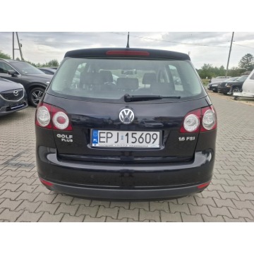 Volkswagen Golf  Hatchback 2006,  1.6 - Na sprzedaż za 10 200 zł - Malutkie - zdjęcie 5