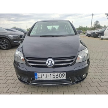 Volkswagen Golf  Hatchback 2006,  1.6 - Na sprzedaż za 10 200 zł - Malutkie - zdjęcie 2