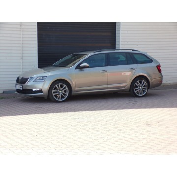 Skoda Octavia  Kombi 2018,  1.6 diesel - Na sprzedaż za 36 990 zł - Mikołów - zdjęcie 6