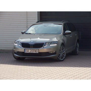 Skoda Octavia  Kombi 2018,  1.6 diesel - Na sprzedaż za 36 990 zł - Mikołów - zdjęcie 4