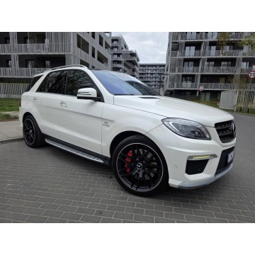 Mercedes - Benz M-klasa  Terenowy 2014,  5.5 benzyna, automat - Na sprzedaż za 109 900 zł - Warszawa - zdjęcie 1