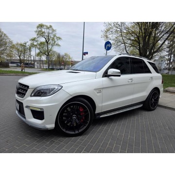 Mercedes - Benz M-klasa  Terenowy 2014,  5.5 benzyna, automat - Na sprzedaż za 109 900 zł - Warszawa - zdjęcie 3