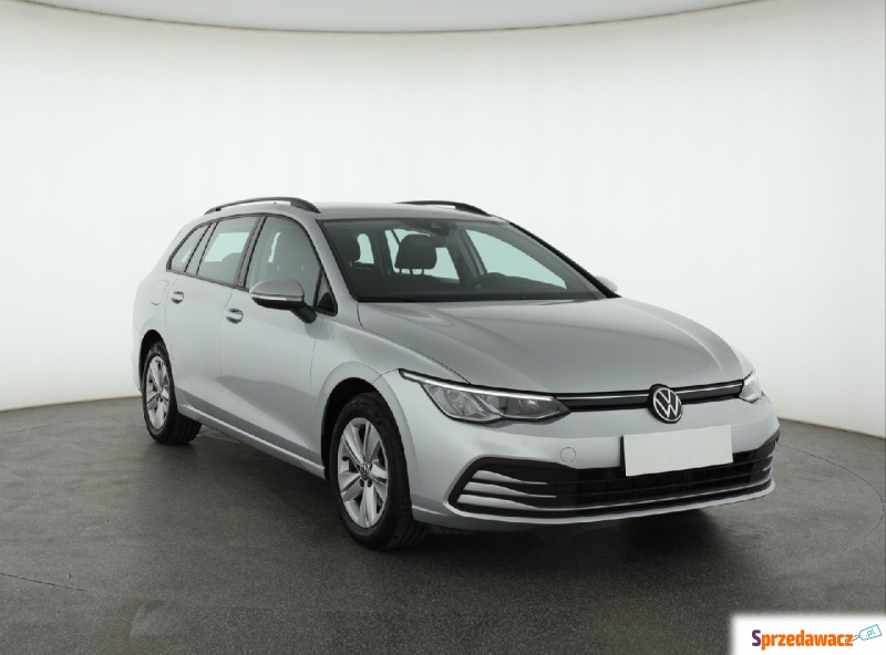 Volkswagen Golf  Kombi 2022,  1.5 benzyna - Na sprzedaż za 69 999 zł - Piaseczno