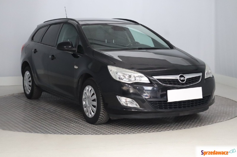 Opel Astra  Kombi 2010,  1.6 benzyna - Na sprzedaż za 19 999 zł - Zabrze