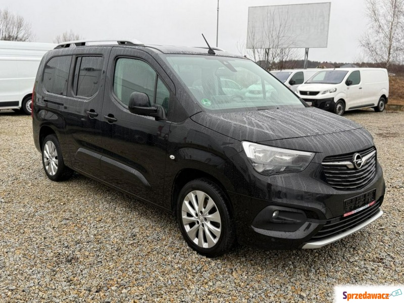 Opel Combo  Minivan/Van 2020,  1.5 diesel - Na sprzedaż za 47 000 zł - Ostrzeszów