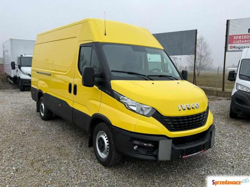 Iveco  2020,  2.3 diesel - Na sprzedaż za 61 377 zł - Ostrzeszów