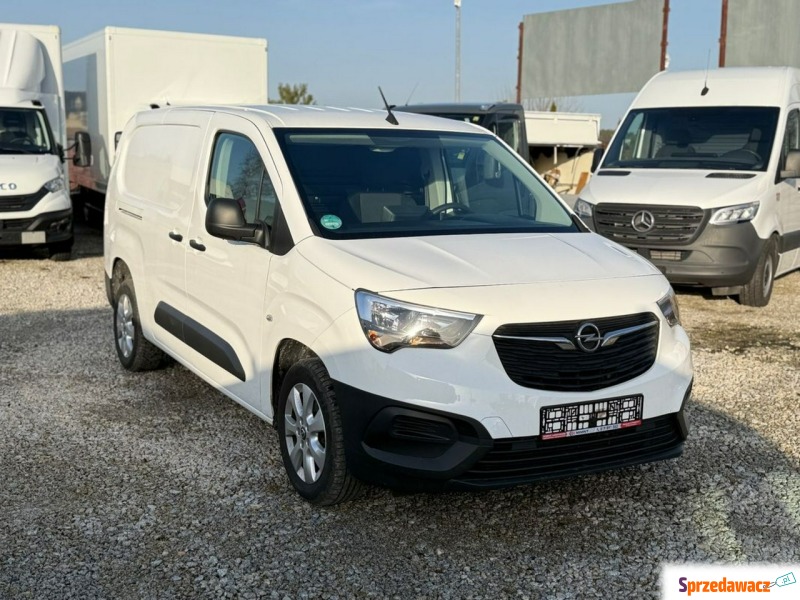 Opel Combo 2019,  1.5 diesel - Na sprzedaż za 38 007 zł - Ostrzeszów
