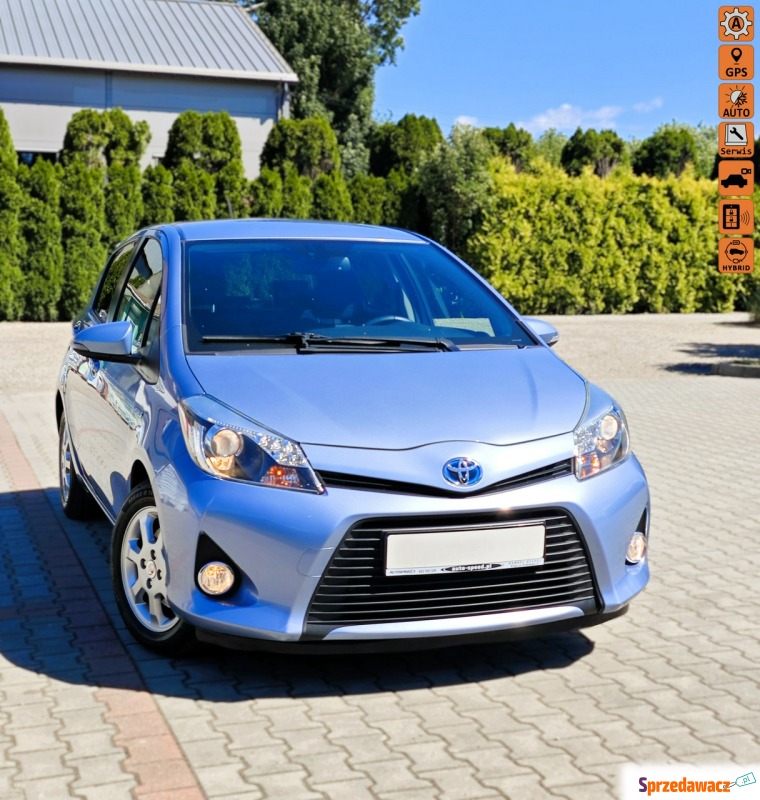 Toyota Yaris  Hatchback 2013,  1.5 hybryda, automat - Na sprzedaż za 33 800 zł - Nowy Sącz