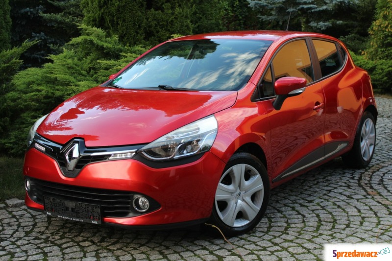 Renault Clio  Hatchback 2015,  1.2 benzyna - Na sprzedaż za 26 800 zł - Lubań