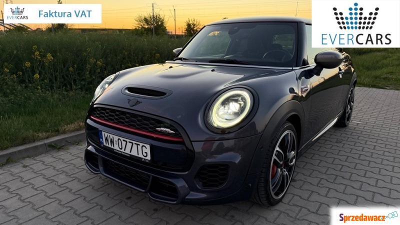 Mini   Hatchback 2021,  2.0 benzyna, automat - Na sprzedaż za 95 000 zł - Piaseczno