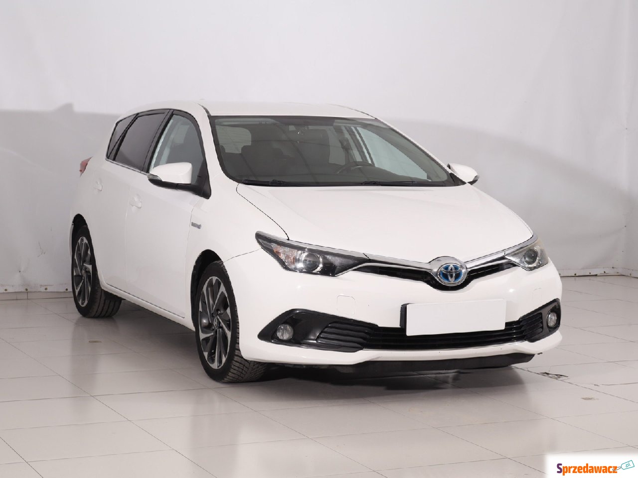 Toyota Auris 2016