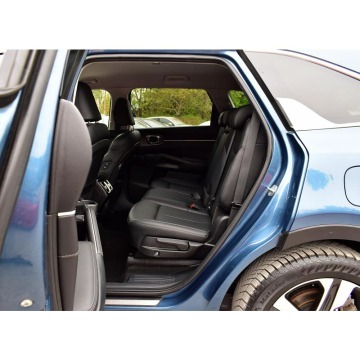 Kia Sorento  Terenowy 2023,  2.2 diesel, automat - Na sprzedaż za 149 900 zł - Warszawa - zdjęcie 6