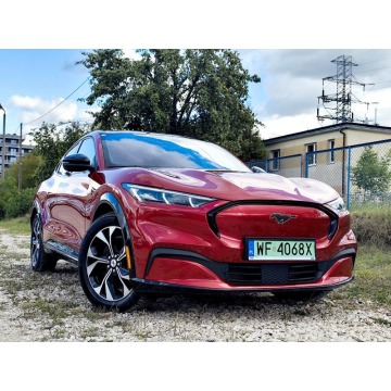 Ford Mustang  Terenowy 2023 elektryczny, automat - Na sprzedaż za 139 999 zł - Warszawa - zdjęcie 5