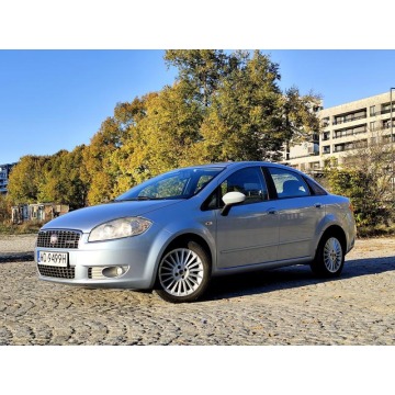 Fiat Linea  Sedan/Limuzyna 2009,  1.6 diesel - Na sprzedaż za 3 500,00 zł - Warszawa - zdjęcie 2