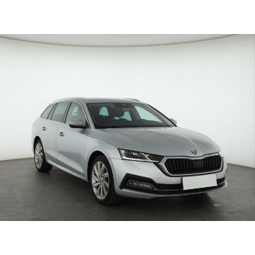 Skoda Octavia 1.5 TSI (150KM), 2021