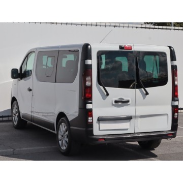 Opel Vivaro 2019,  1.6 diesel - Na sprzedaż za 54 999 zł - Piaseczno - zdjęcie 6