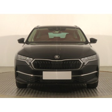 Skoda Octavia  Kombi 2025,  1.5 benzyna, automat - Na sprzedaż za 107 999 zł - Katowice - zdjęcie 2