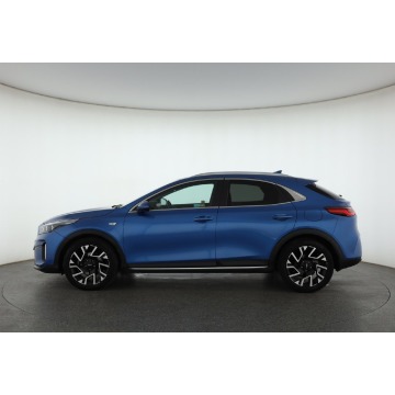 Kia   Hatchback 2023,  1.5 benzyna, automat - Na sprzedaż za 82 999 zł - Piaseczno - zdjęcie 4